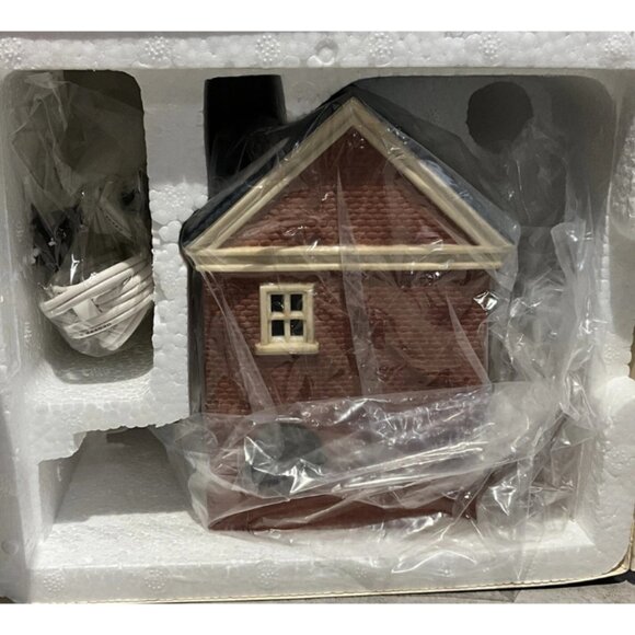 Department 56 VTG Heritage Village Disney Parks Village OLDE WORLD ANTIQUES #1 - Picture 8 of 10